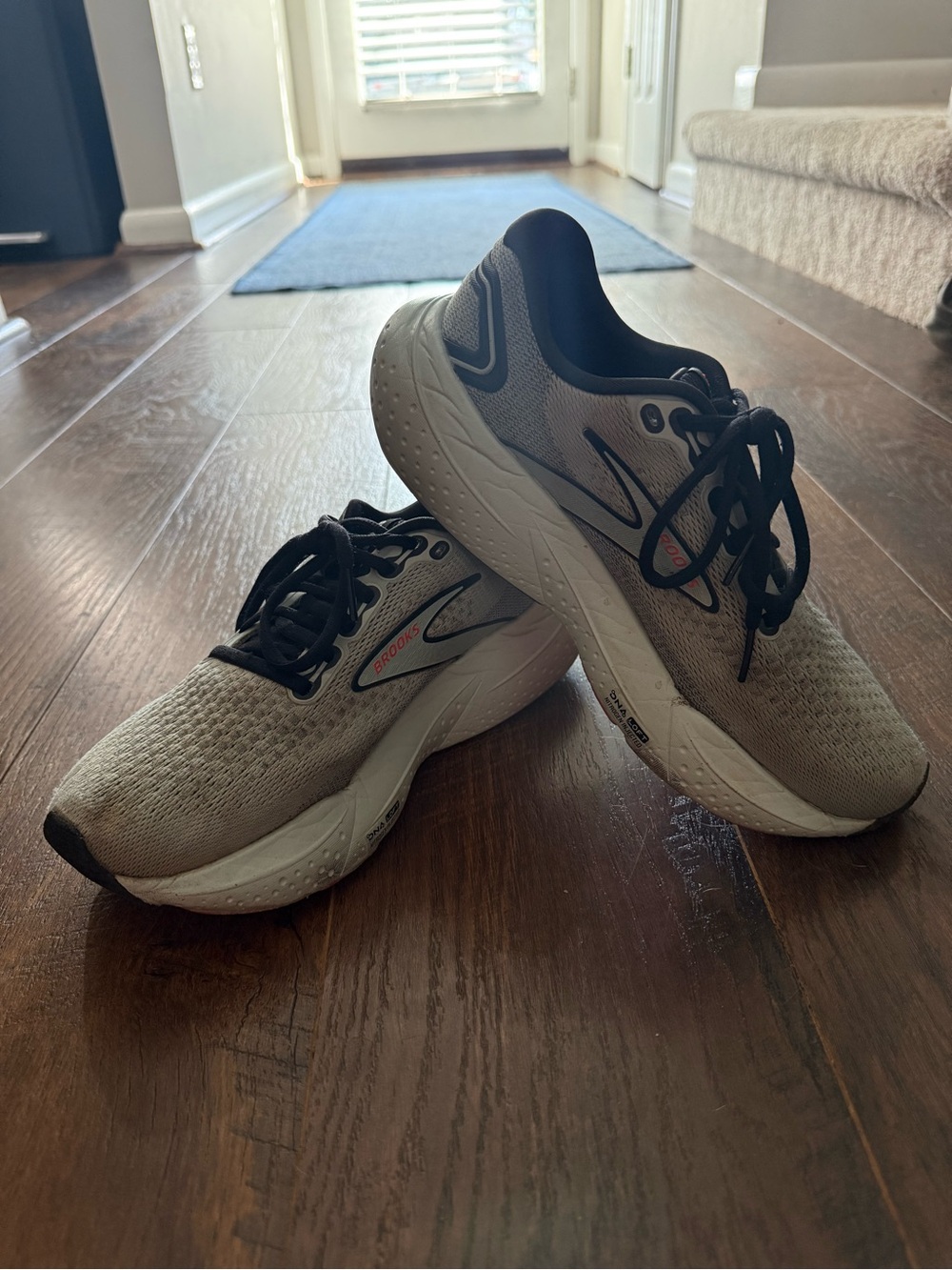 Brooks Women’s Glycerin 21 Running Shoe